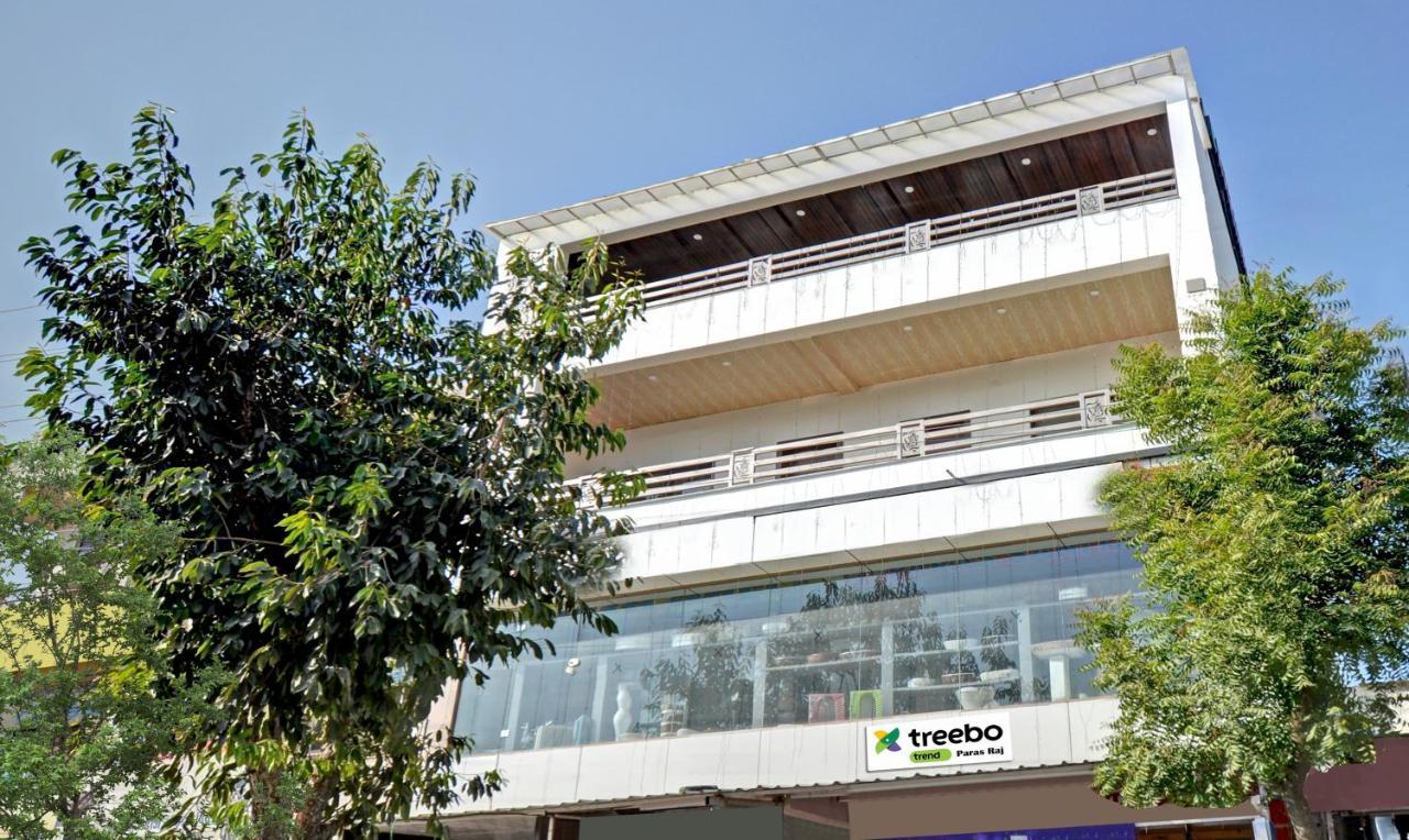 Treebo Paras Raj Near City Palace Udaipur Exterior photo