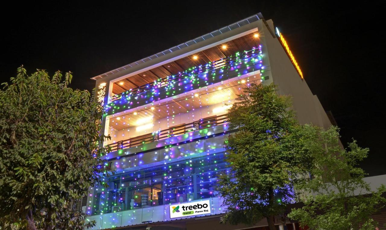 Treebo Paras Raj Near City Palace Udaipur Exterior photo